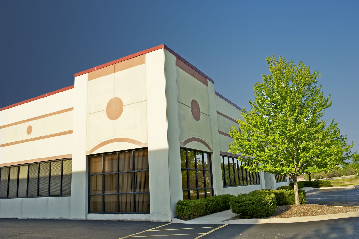 types of commercial buildings